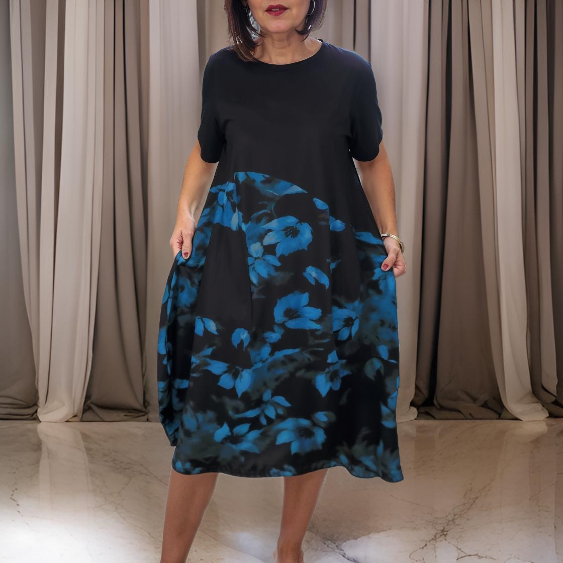 Lina - Daily dress with a floral pattern
