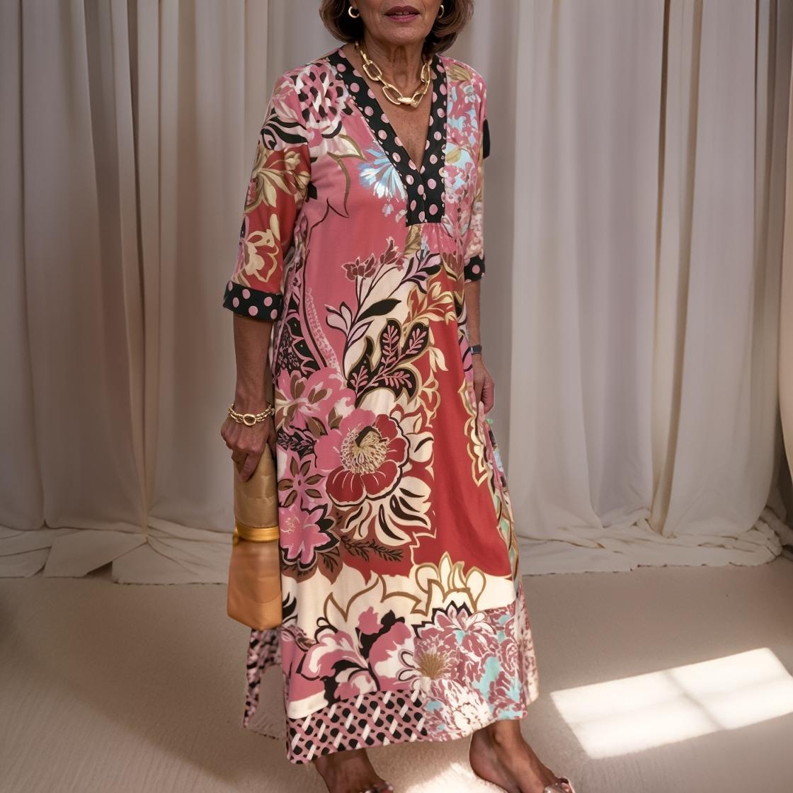 Vinta - Elegant long vintage style dress with a slit