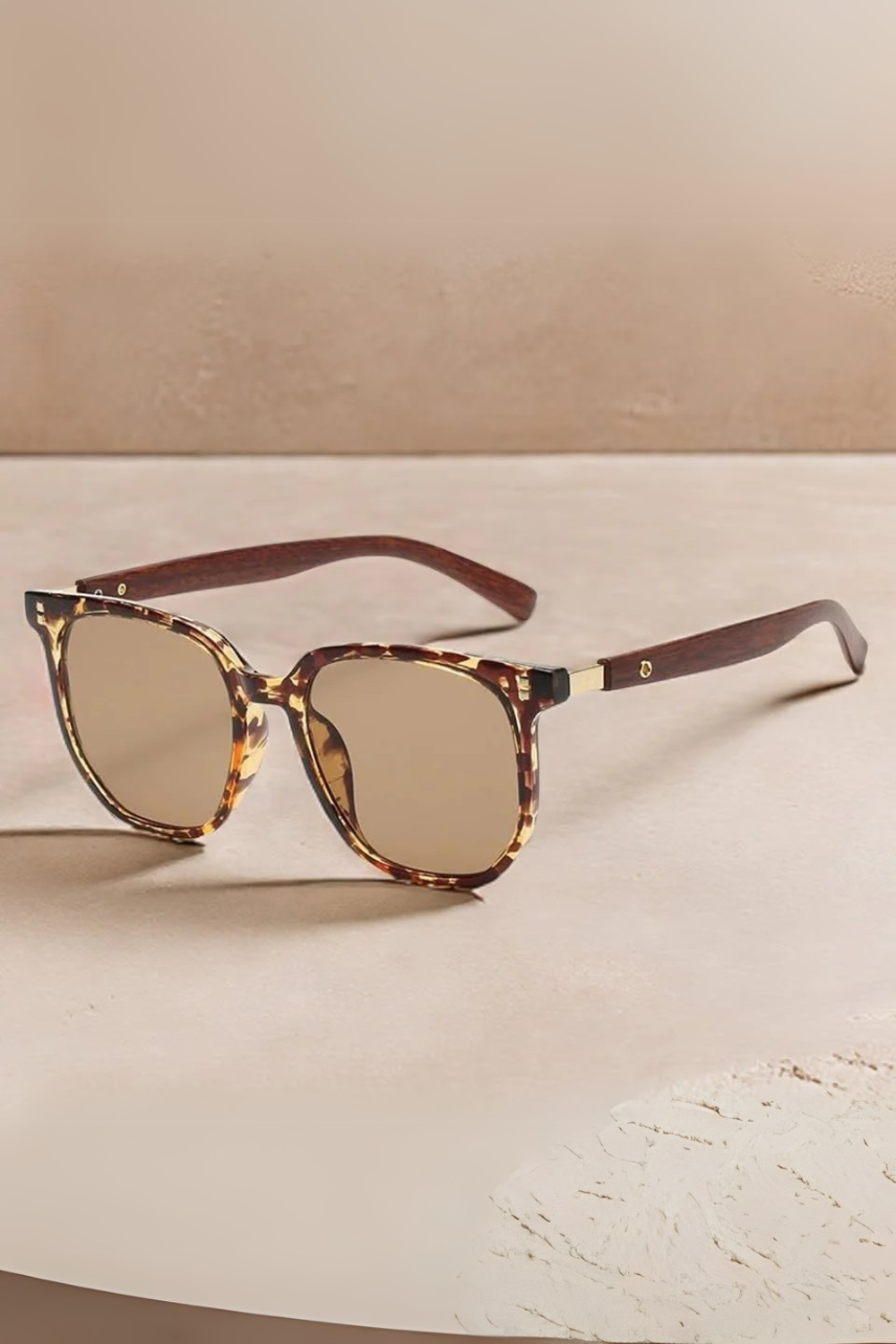 Sarah Madison Summer Shades