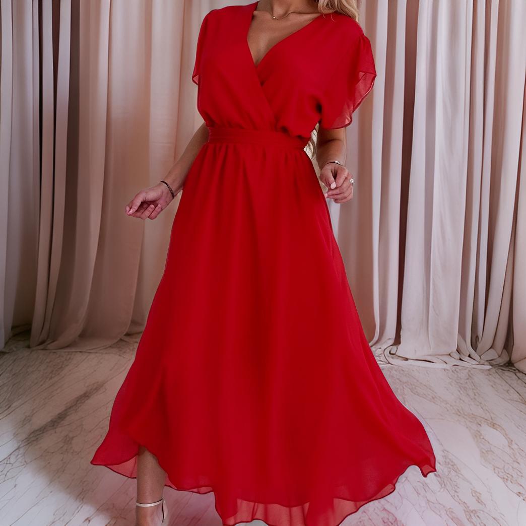 Liana – Long pleated dress with V-neckline
