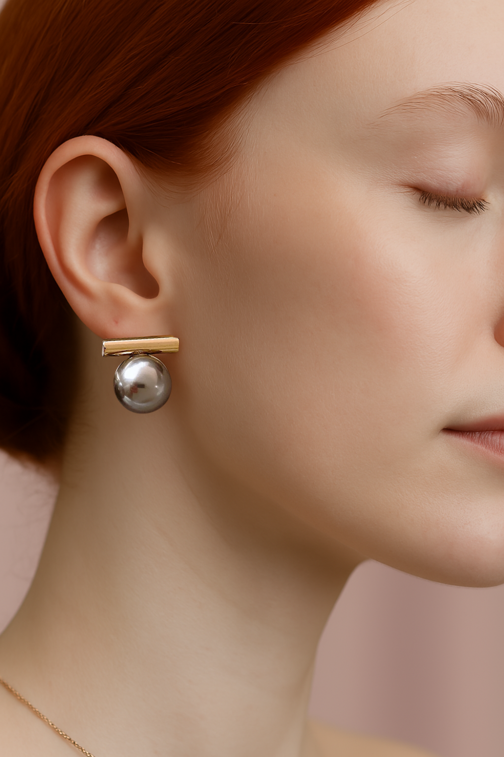 Moonlit Drops Pearl Earrings