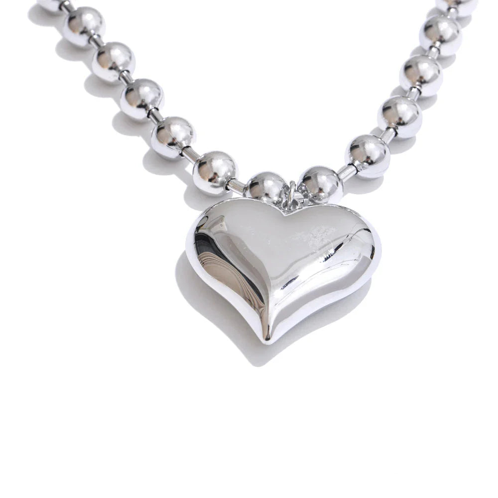 Liré Bold Star Beaded Necklace