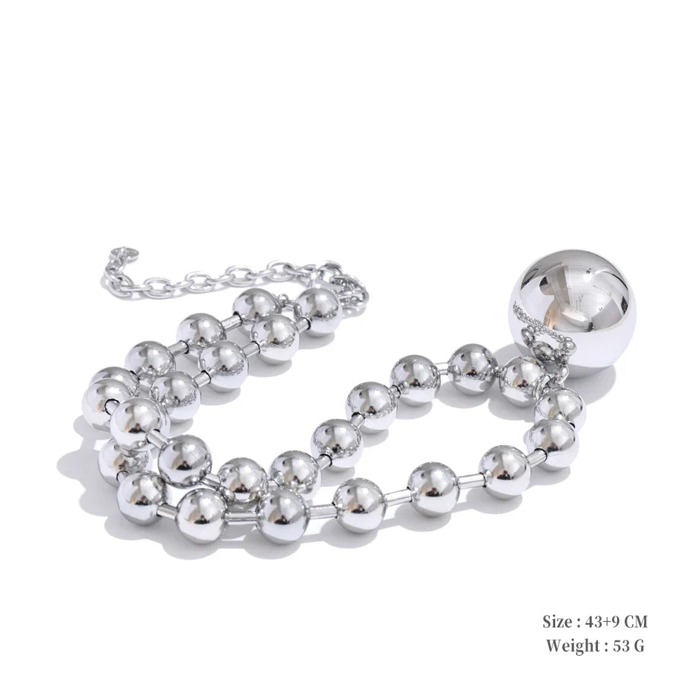 Liré Bold Star Beaded Necklace