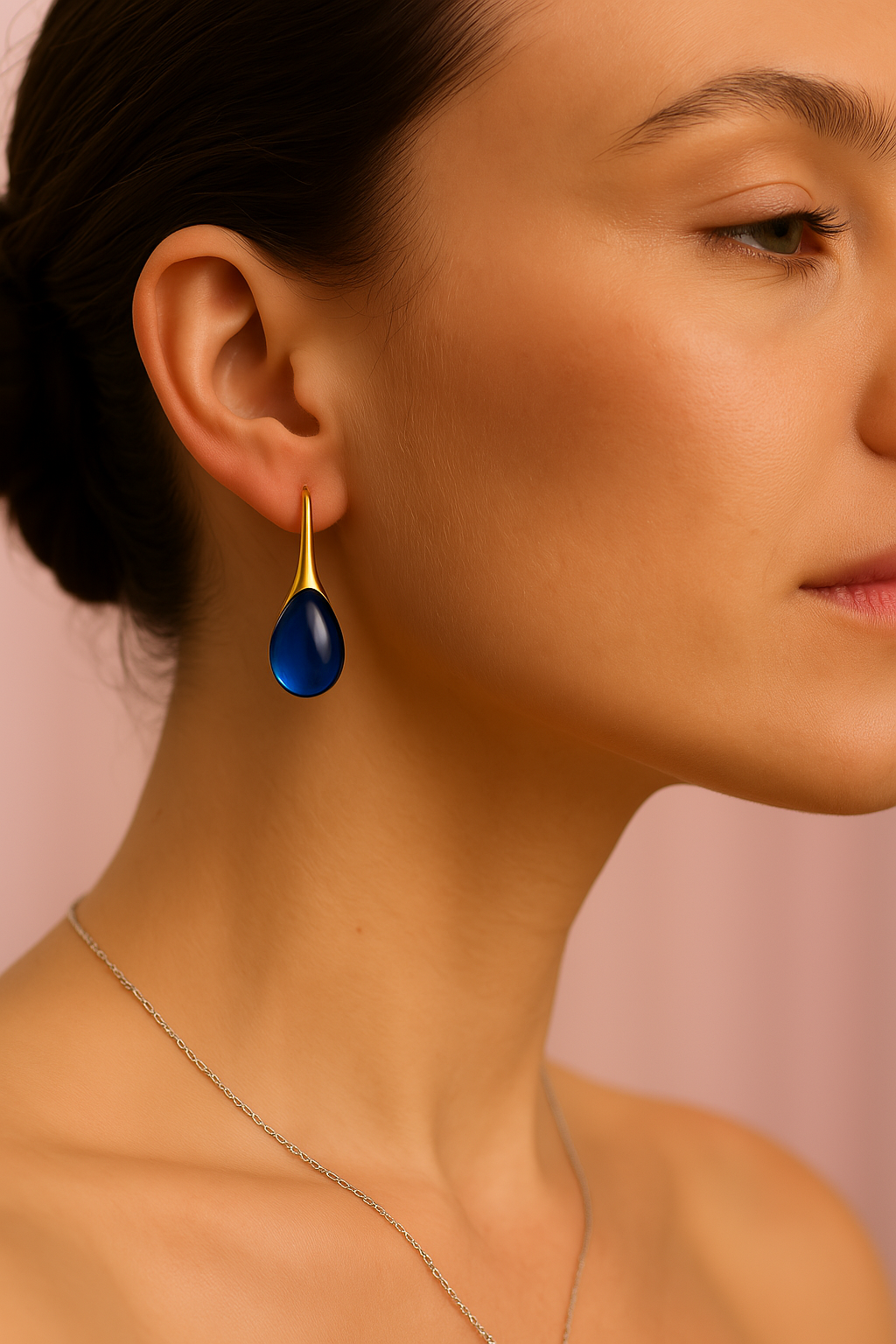 Lumière Drop Earrings