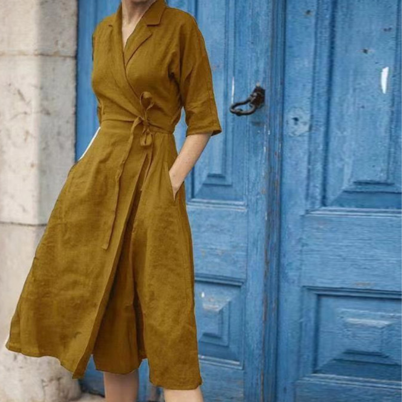 Stylish midi dress with belt strap