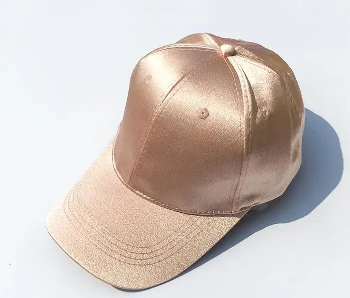 Calvia Glint Cap