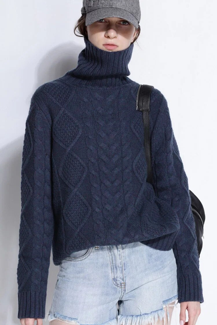 Kamensky Turtleneck