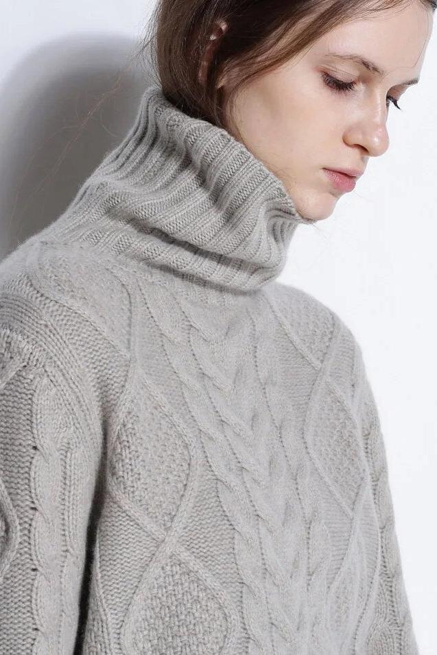 Kamensky Turtleneck