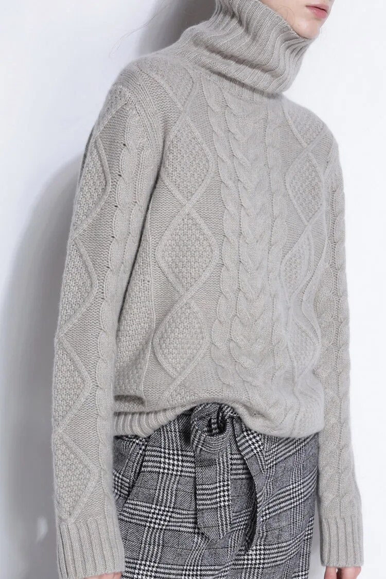 Kamensky Turtleneck