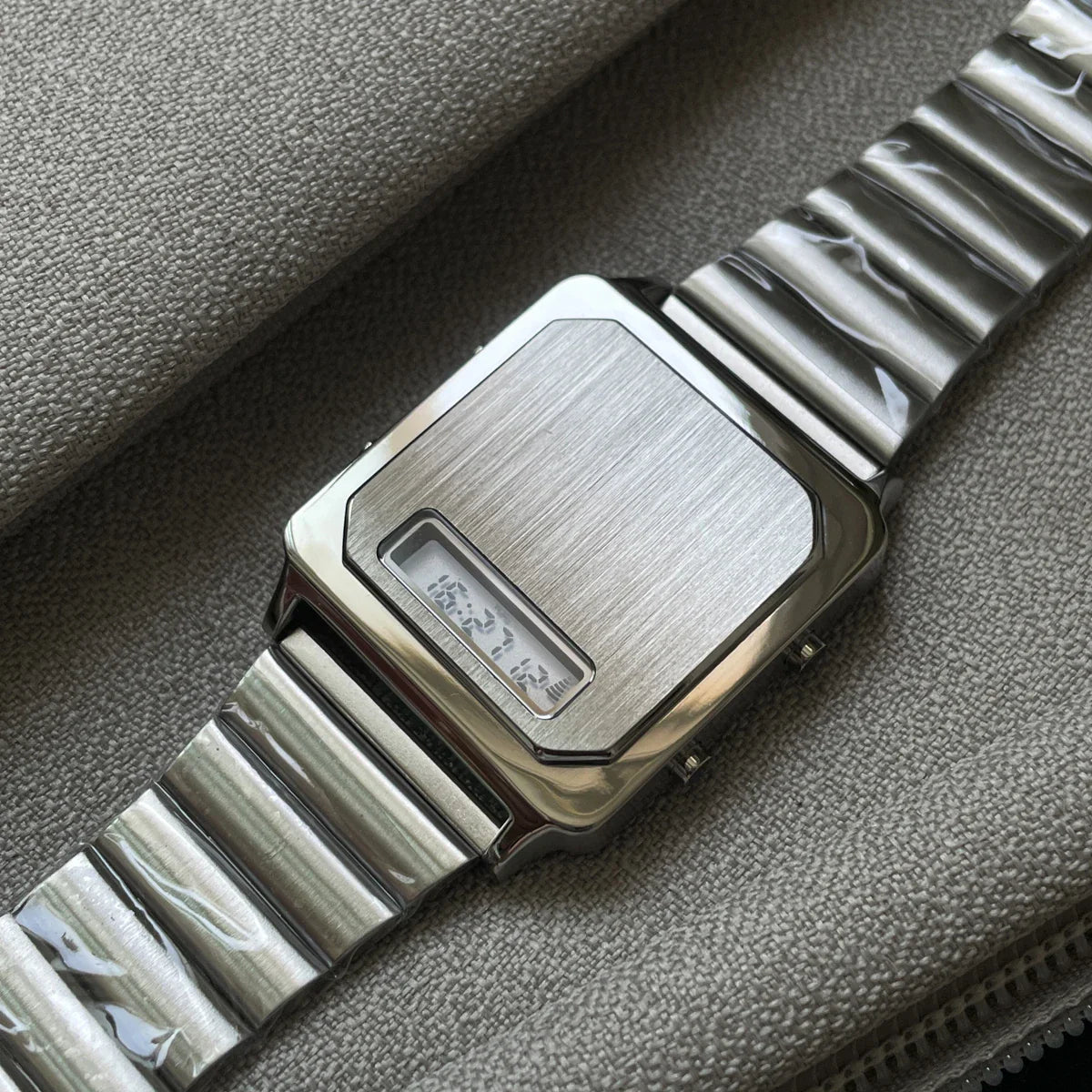 Veyric Steel Digital Watch