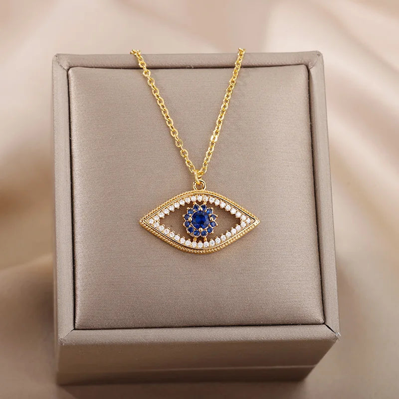 Saphira Occhio Pendant