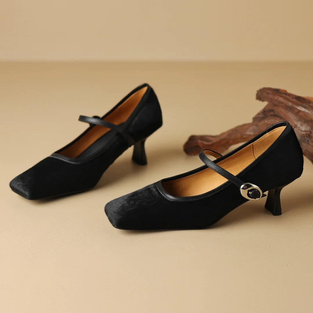 Leopards Step Mid-Heels