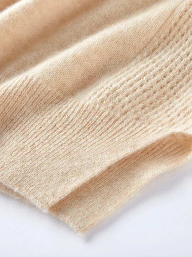 Ivanna Quinn Cashmere V-Neck