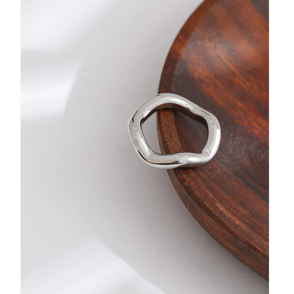 Avelyn Glossy Gold Stainless Steel Ring