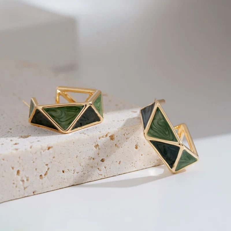 Verde Geometrico Studs