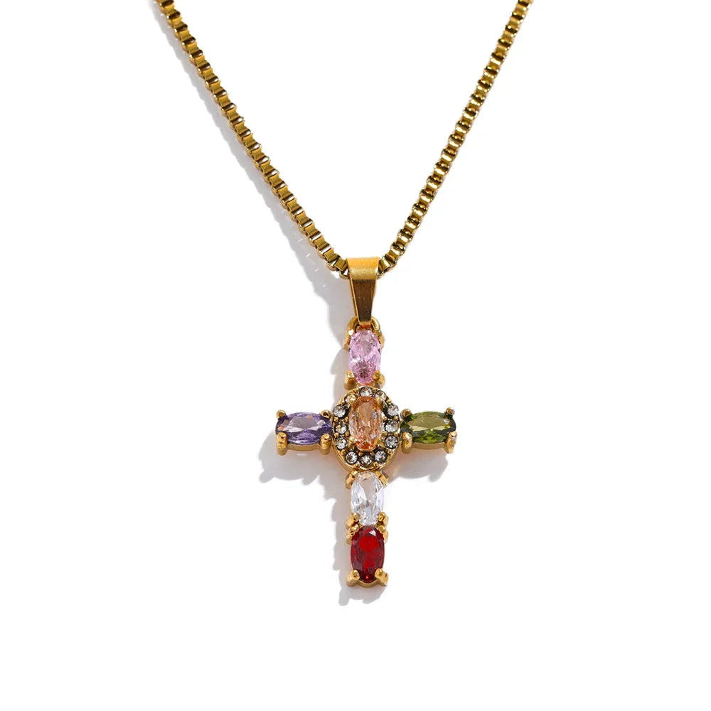 Alméa Bold Cross Pendant Necklace