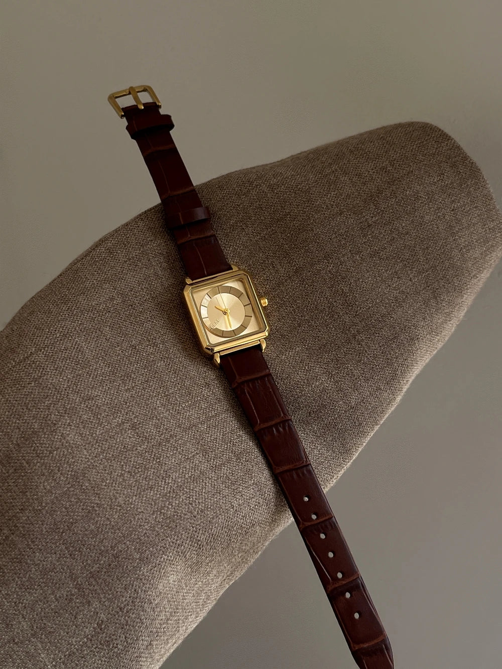 Elvra Square Leather Watch