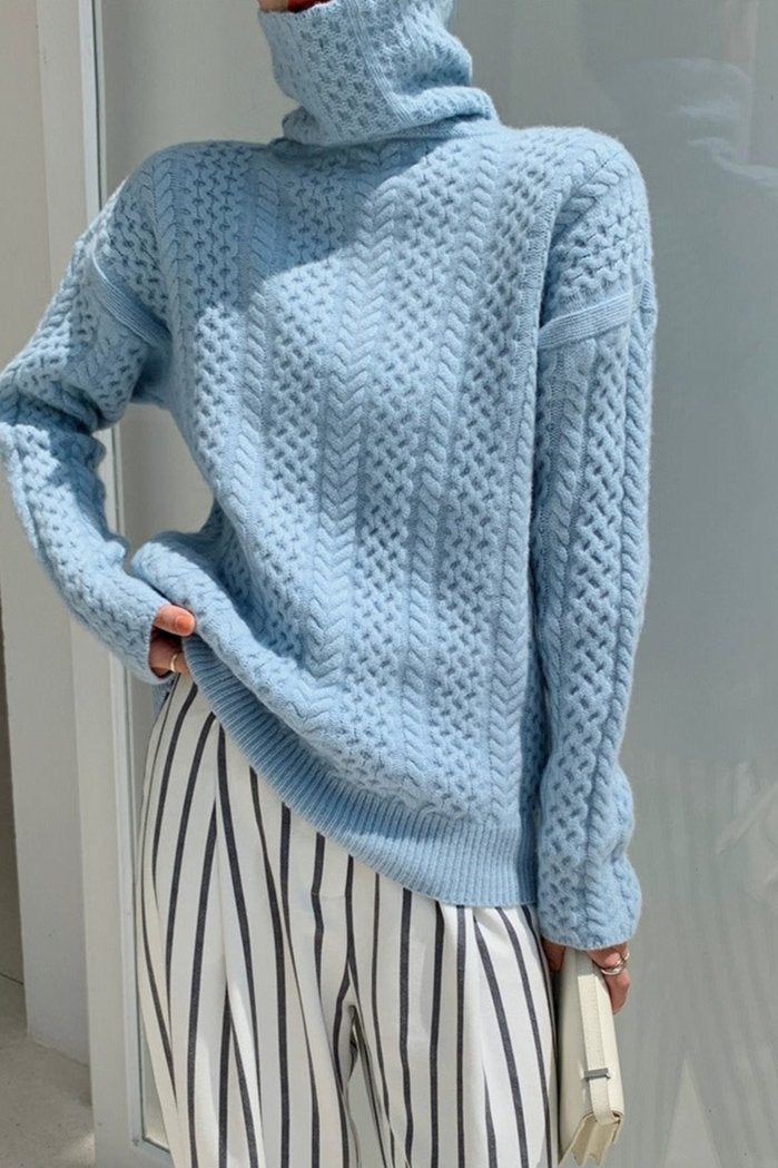 Lofoten Knit Turtleneck