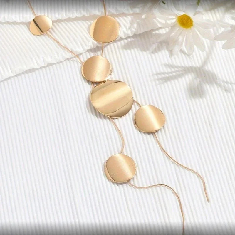 Noira Luxe Circle Drop Necklace