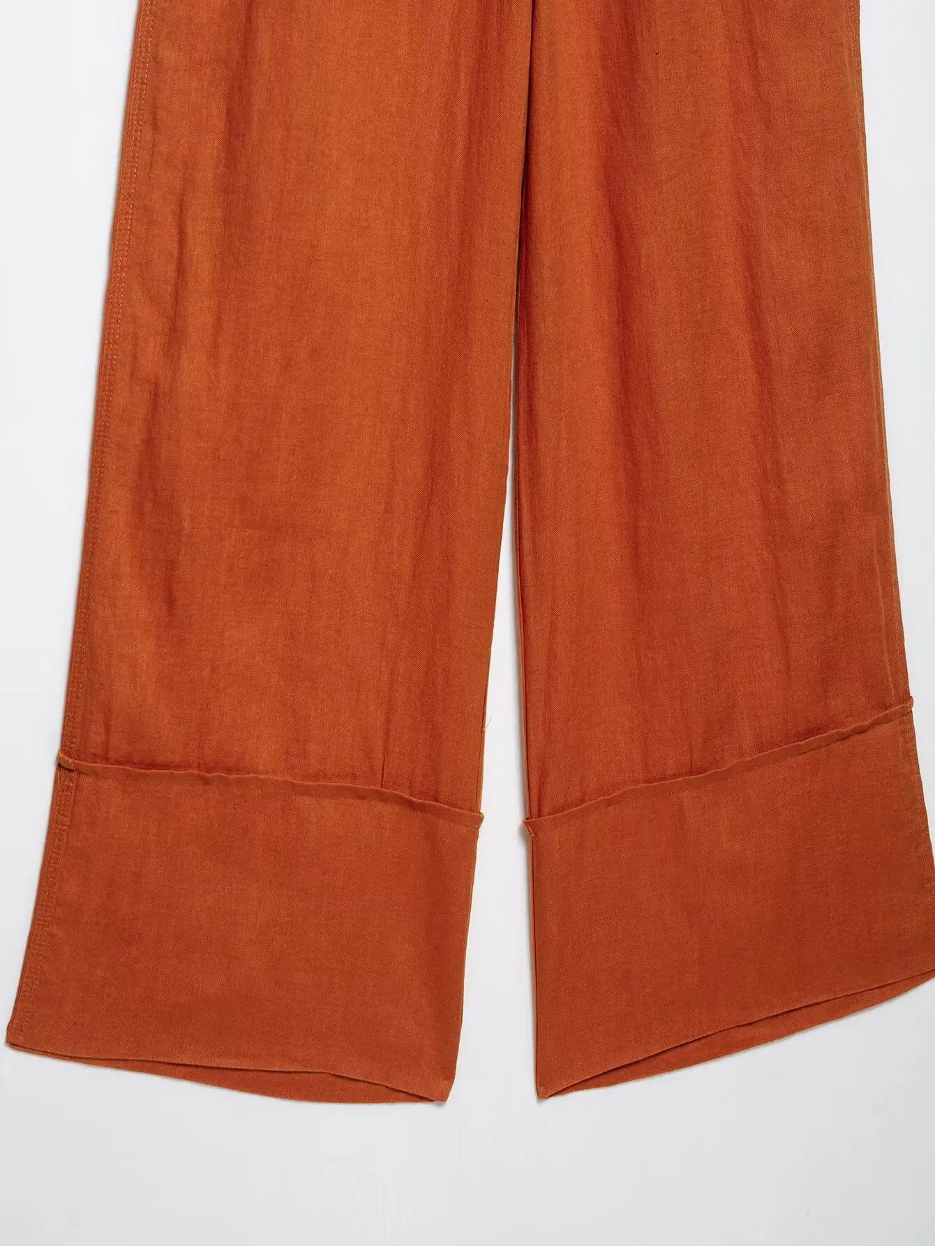 Capri Ember Linen Set