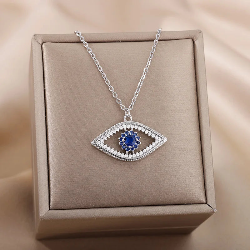 Saphira Occhio Pendant