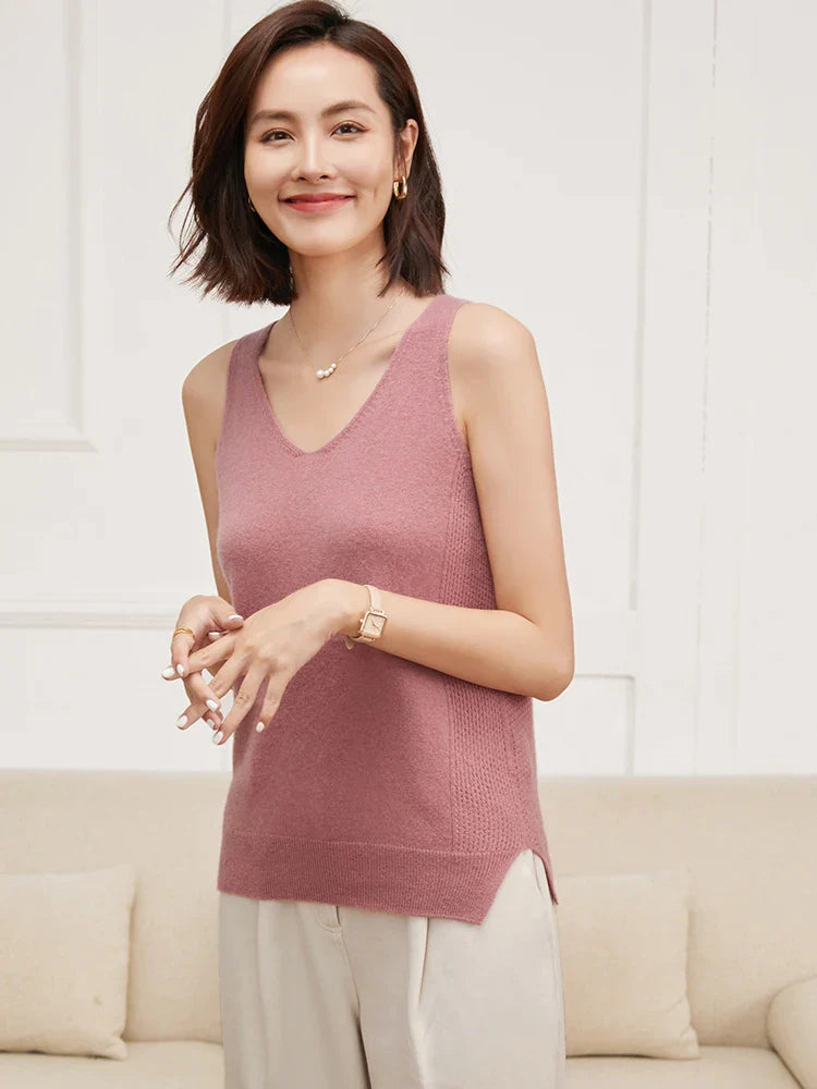 Ivanna Quinn Cashmere V-Neck