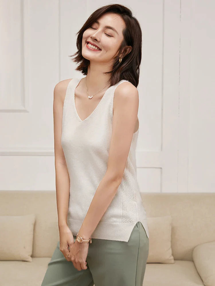 Ivanna Quinn Cashmere V-Neck