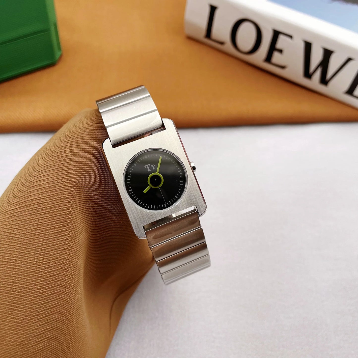Meridia TT Timepiece