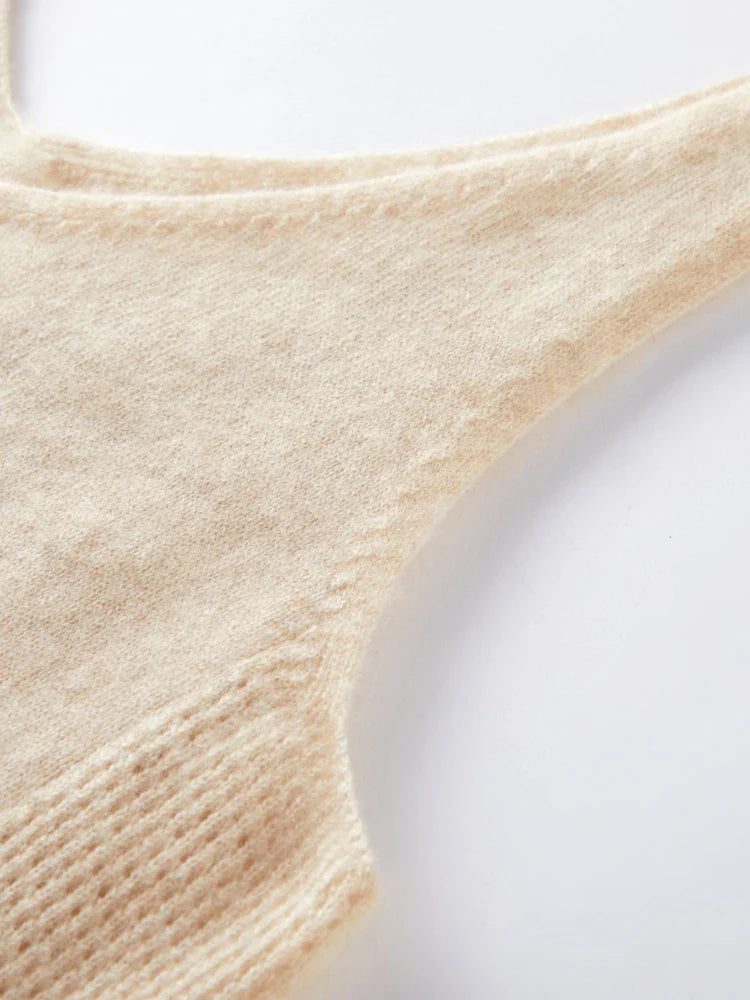 Ivanna Quinn Cashmere V-Neck