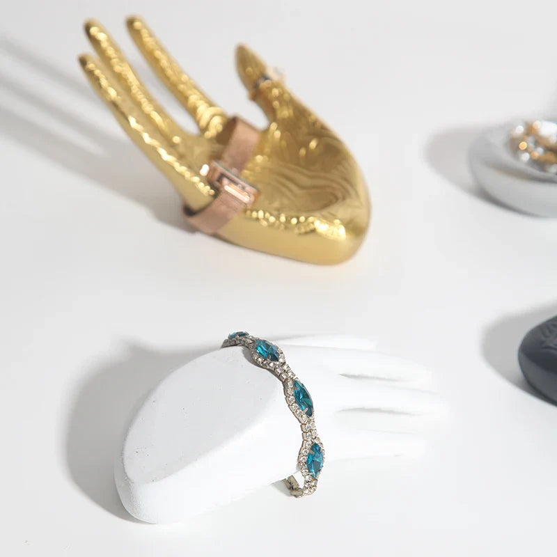 Mano Elegante Jewelry Holder