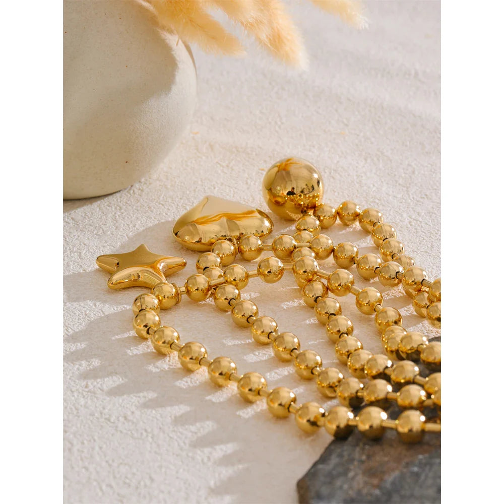 Liré Bold Star Beaded Necklace