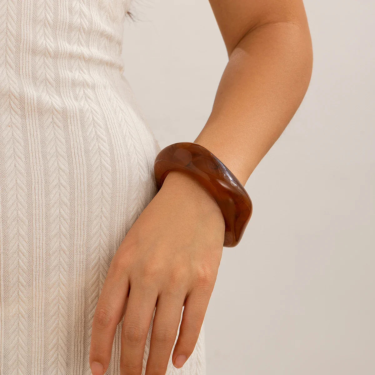 Aurea Resin Cuffs