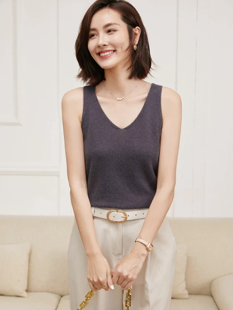 Ivanna Quinn Cashmere V-Neck