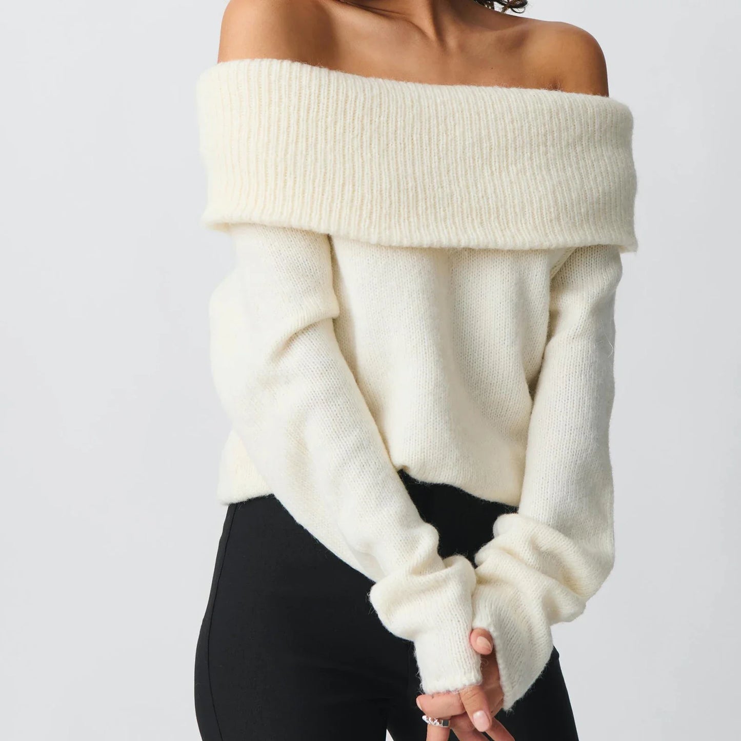 Clara Gracieuse Knit Top
