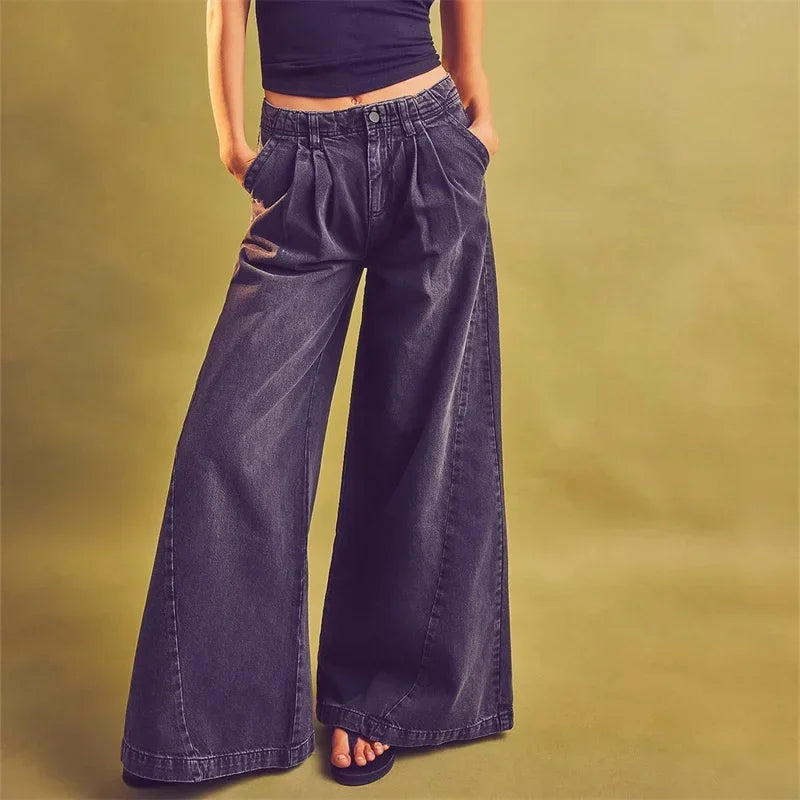 Rovina Pleated Wide-Leg Jeans