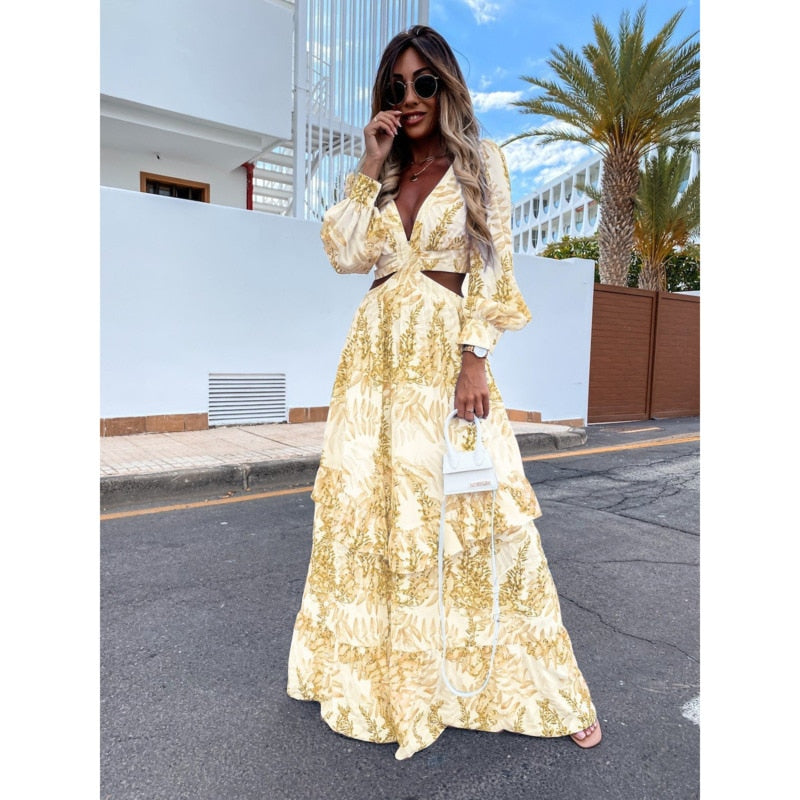 Maxi dress with a neckline