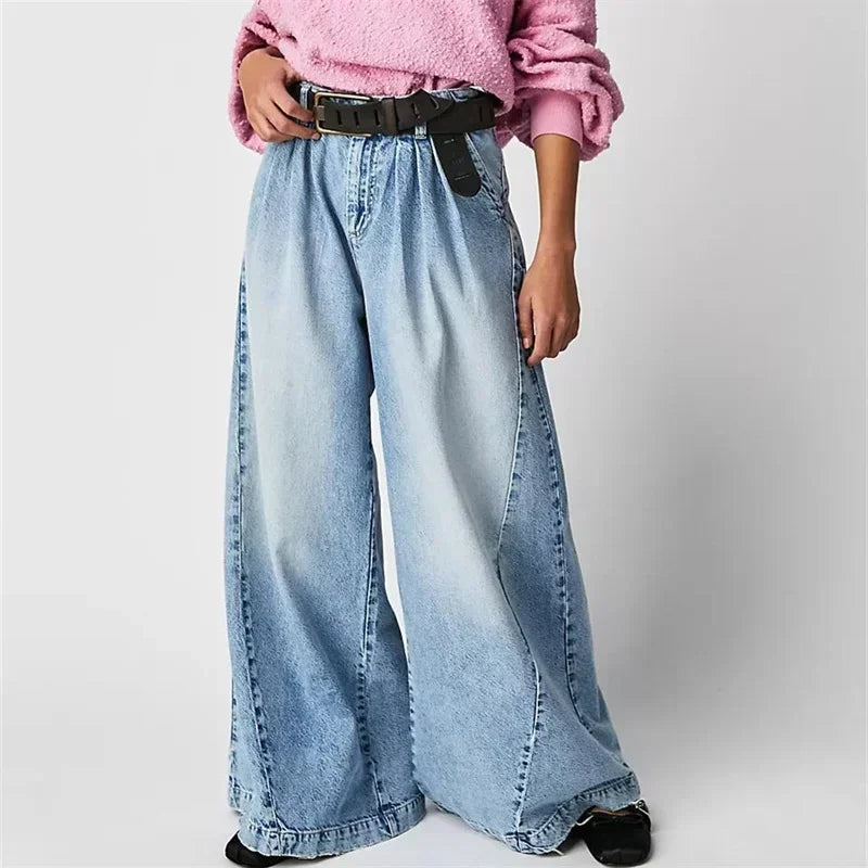 Rovina Pleated Wide-Leg Jeans