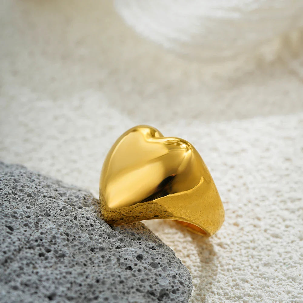 Amoria 18K Gold Heart Ring Stainless Steel Fashion Jewelry