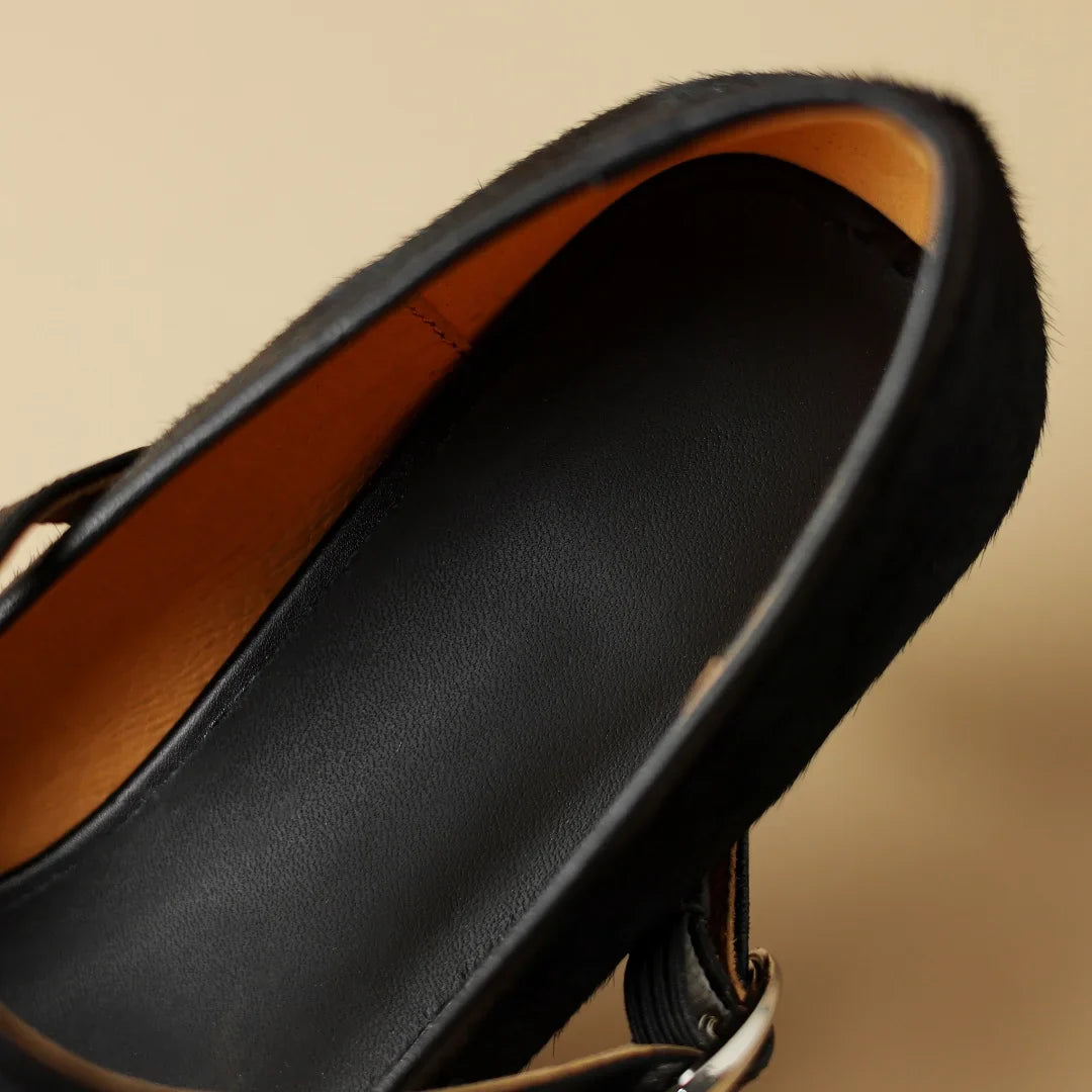 Leopards Step Mid-Heels