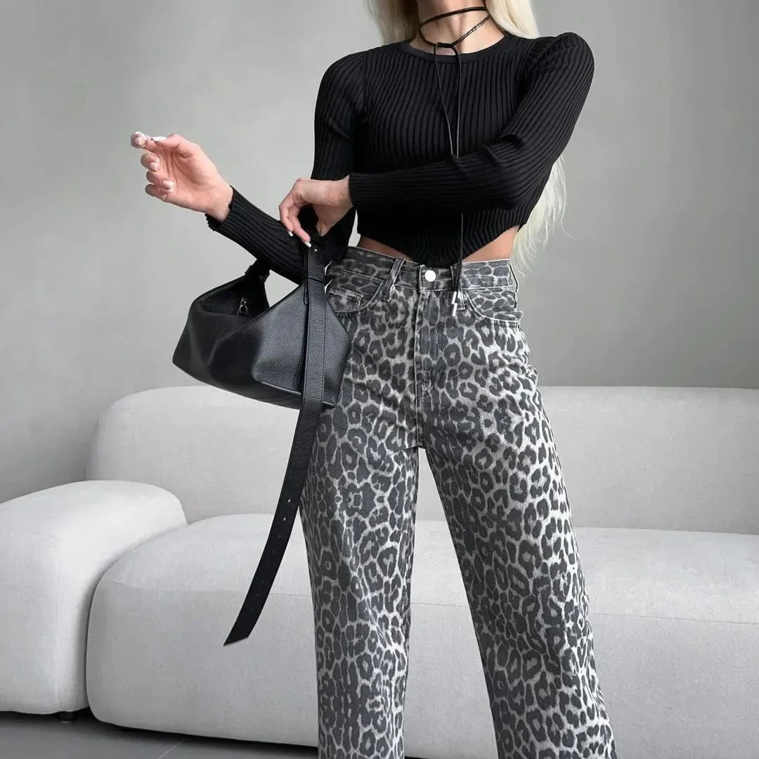 Amanda Leopard Straight Jeans