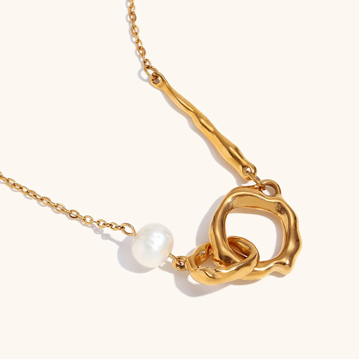 Ciroli Twisted Golden Drop Chain Necklace
