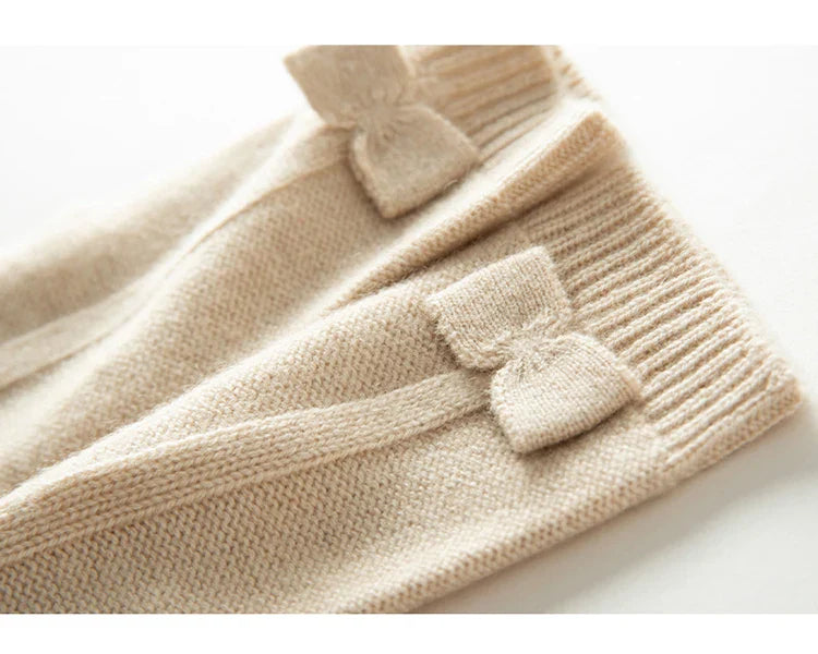 Bow Tied Cashmere Mittens