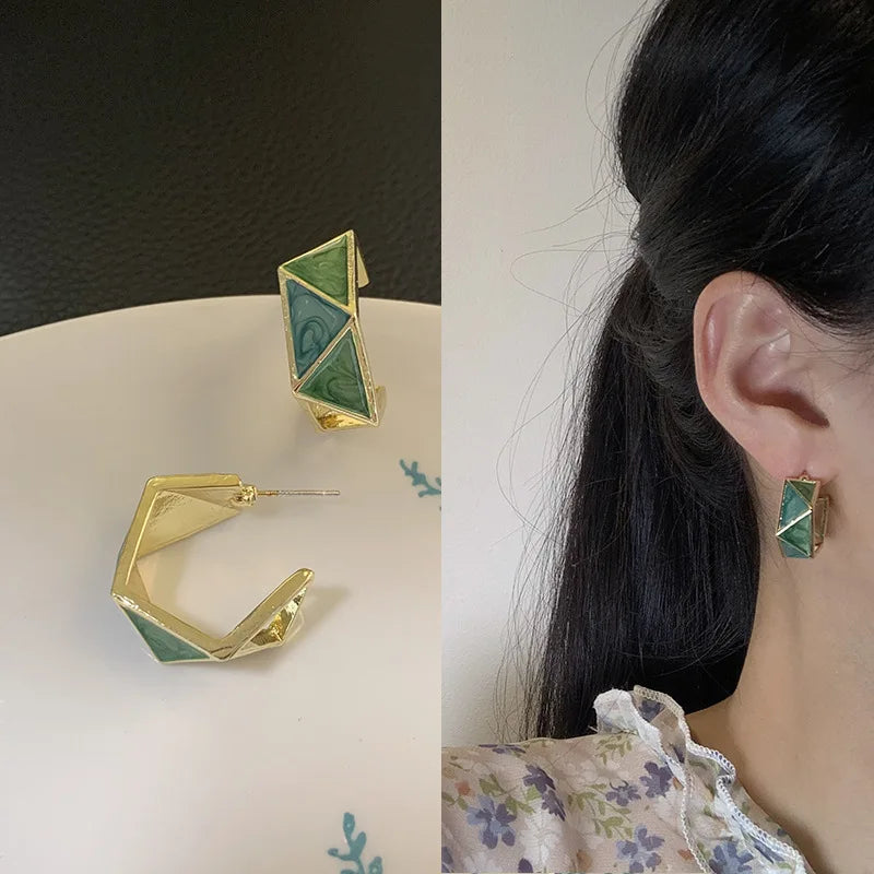 Verde Geometrico Studs