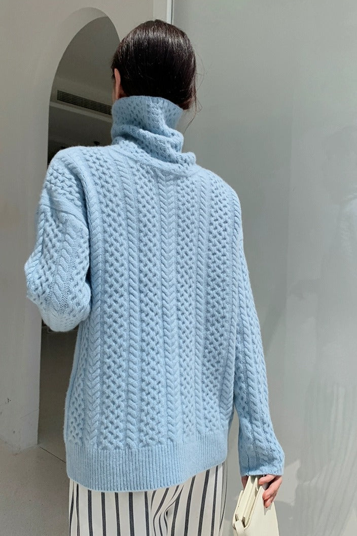 Lofoten Knit Turtleneck