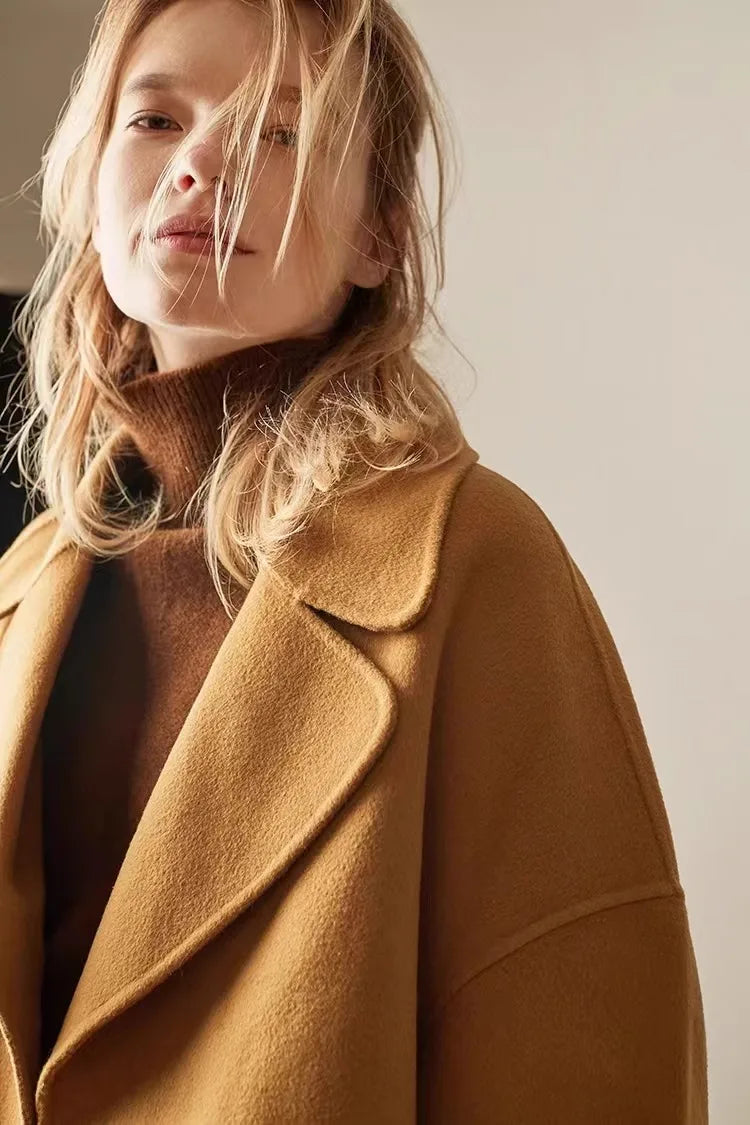 Montclair Cashmere Turtleneck