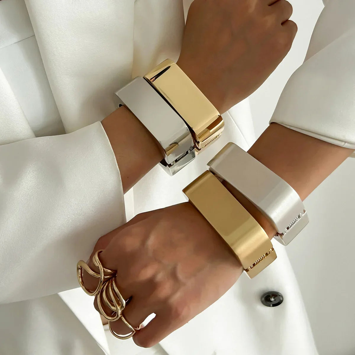 Vittoria Cuff Bangles