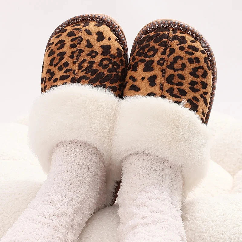 Calviera Women's Everyday Clogs