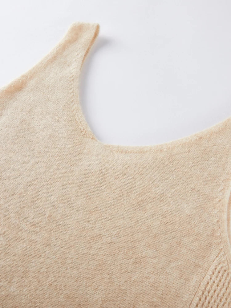 Ivanna Quinn Cashmere V-Neck