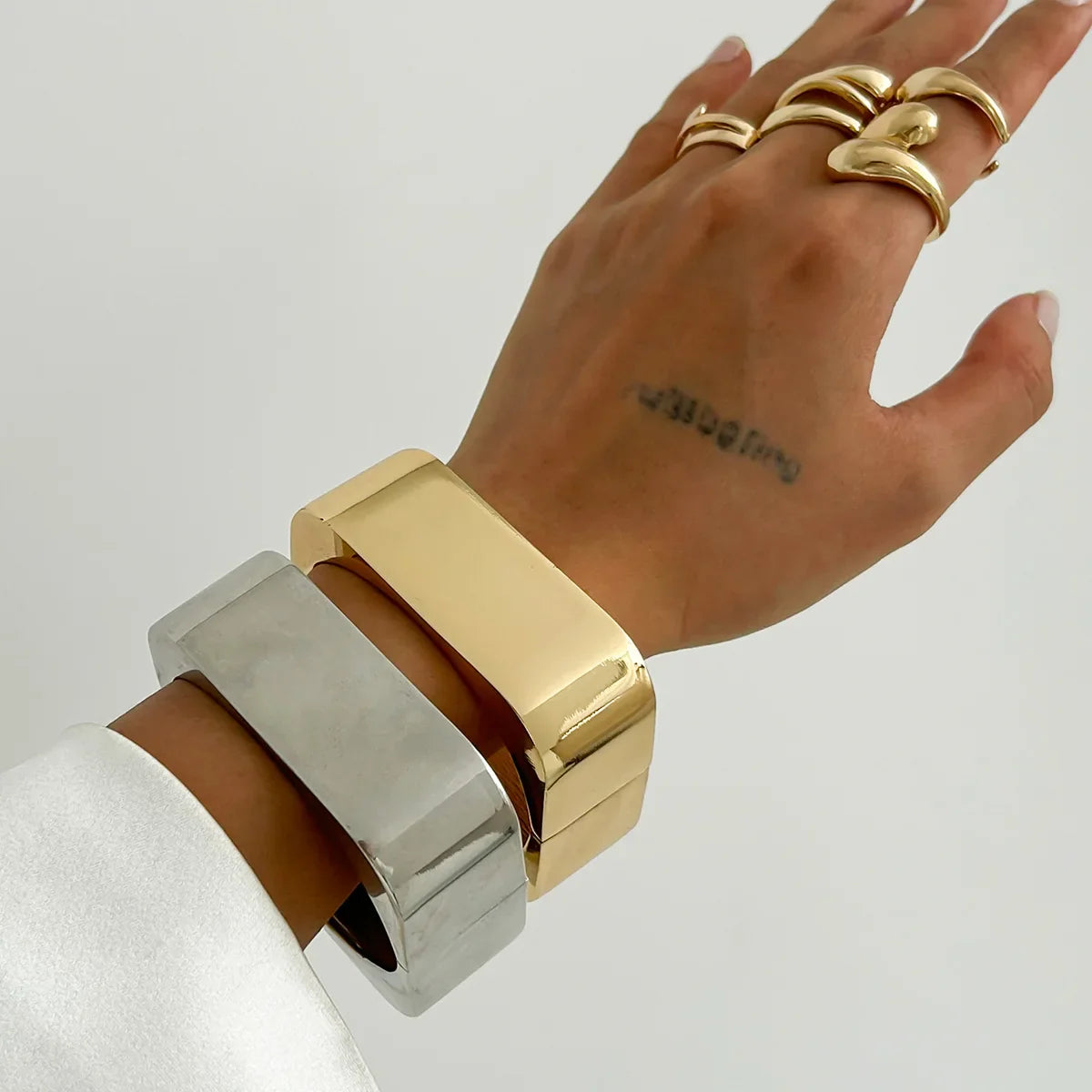 Vittoria Cuff Bangles