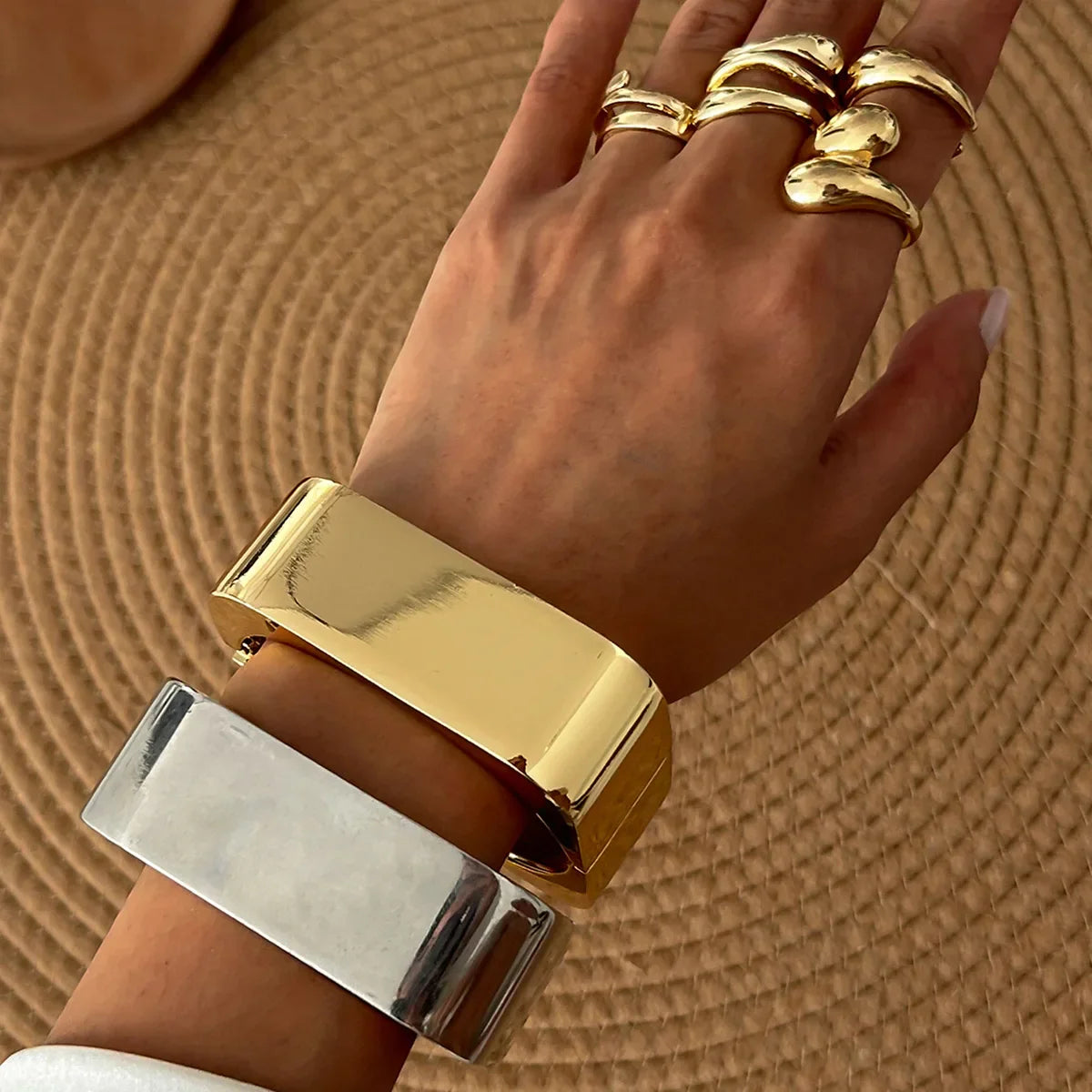Vittoria Cuff Bangles